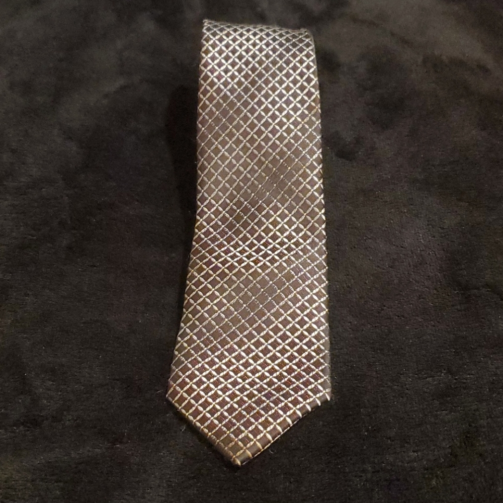 jf j.ferrar Silver and Brown Tie for Elegant Occasions